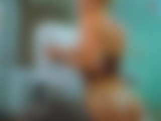 Live cam show with Allie - Sexy on infinitiblacc.com