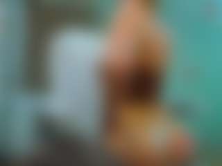 Live cam show with Allie - HD on galaxygirlnitro.com
