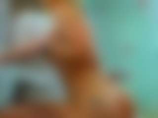 Live cam show with Allie - Foot Fetish on CamSodaAdn