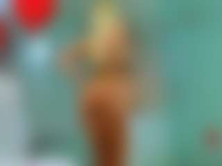 Live cam show with Allie - Lush Blonde Hair on xblisslive.com