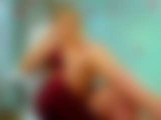 Live cam show with Allie - Blonde Hair Curvy on SmokeAndPoke