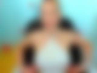 Live cam show with Allie - Solo on CamwithHer