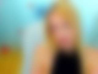 Live cam show with Allie - Pantyhose on Nude Live Now