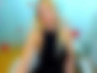 Live cam show with Allie - Green Eyes on instabang