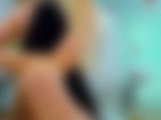 Live cam show with Allie - Moaning on camtv