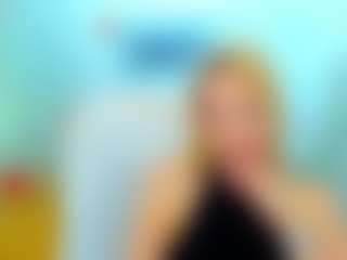 Live cam show with Allie - BBW on studioflirtlive.com