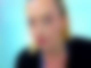 Live cam show with Allie - Green Eyes on Free Soda