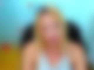 Show de cam en vivo con Allie - Flashing en Camsoda