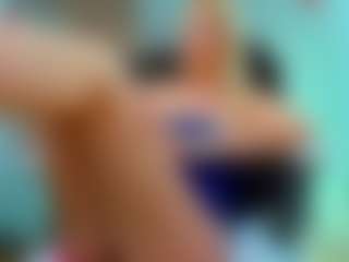 Live cam show with Allie - Fingers on livesuperchat.net