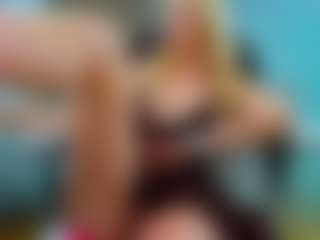 Live cam show with Allie - Big Tits on live.xbliss.ai