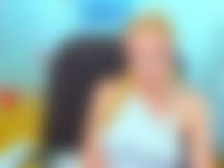 Live cam show with Allie - Lush Blonde Hair on CamSextacy