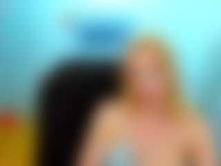 Live cam show with Allie - Blonde Hair on TeamSkeetLive