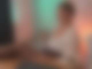 Live cam show with Hedonism - Brown Hair on Latina Girls