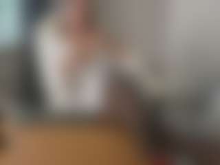 Live cam show with Hedonism - Grey Eyes on Camsoda