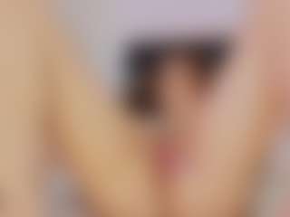 Live cam show with hannasimmons - Bedroom Red Hair on Free Soda