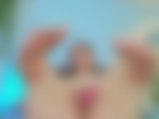 Live cam show with hannasimmons - Latina on Camsoda | colombia