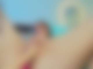 Live cam show with hannasimmons - HD on 1on1-livenow