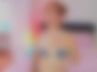 Live cam show with hannasimmons - Small Tits on Dolls Live