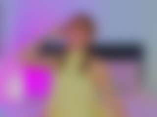 Live cam show with hannasimmons - Facial on WildCum