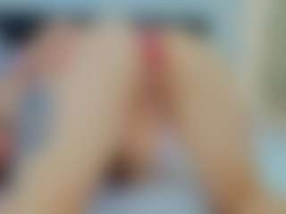 Live cam show with hannasimmons - Oil on Dolls Live