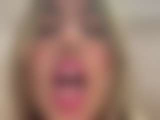 Live cam show with jennermd - BBW on Instabang