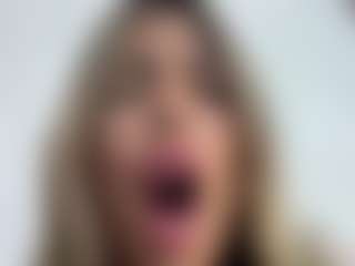 Live cam show with jennermd - Mobile on Soda Cam