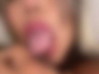 Live cam show with jennermd - Wet on sexylive.show