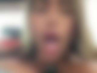 Live cam show with jennermd - Brown Hair on nudelive.tv