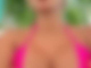 Live cam show with jennermd - Spy Latina on Camsoda