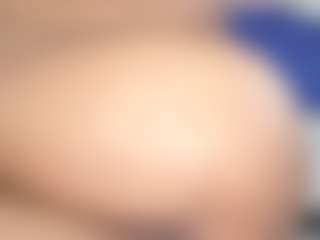 Live cam show with jennermd - Tease Blonde Hair on Camsoda