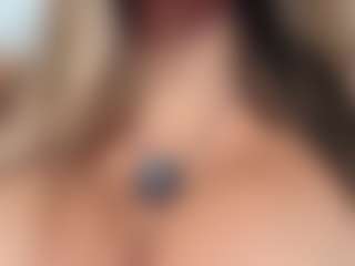 Live cam show with jennermd - Lovense Brown Hair on Camsoda