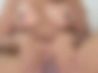 Live cam show with jennermd - Small Tits Brown Hair on https://playwithruby.com