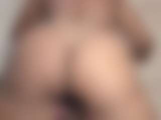 Live cam show with jennermd - Tattoos Blonde Hair on Soda Cam
