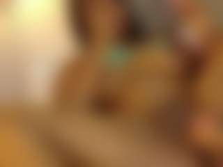 Live cam show with HOLLY-JORDA - Solo on Camsoda