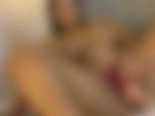 HOLLY-JORDA's Live Sex Cam Show