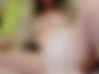 ilaiza's Live Sex Cam Show