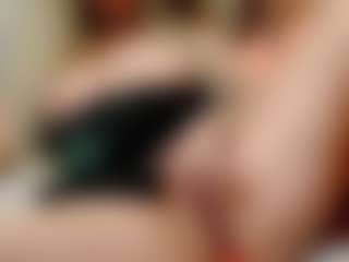 Live cam show with ilaiza - Brown Hair on SpankPalCams