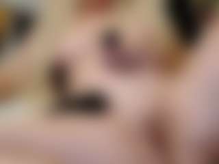 Live cam show with ilaiza - Brown Hair MILF on fapnchat
