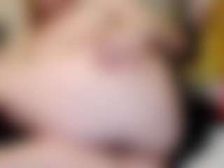 ilaiza's Live Sex Cam Show