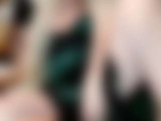 ilaiza's Live Sex Cam Show