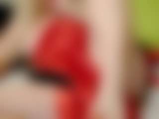 Live cam show with ilaiza - Curvy Middle Aged on Mixed Magazine Live