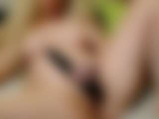 Live cam show with ilaiza - Brown Hair on Camsoda