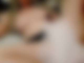 Live cam show with ilaiza - Mature on camtv