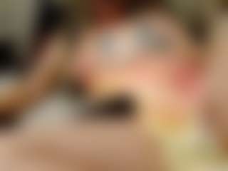 Live cam show with ilaiza - Mature on madthumbs
