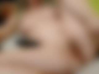 ilaiza's Live Sex Cam Show
