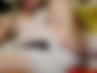 Live cam show with ilaiza - Mature on nudelive.tv