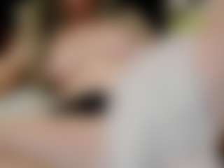 ilaiza's Live Sex Cam Show