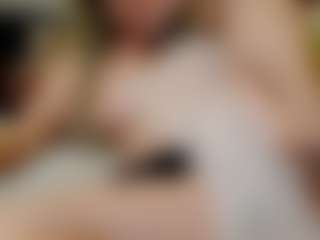 ilaiza's Live Sex Cam Show
