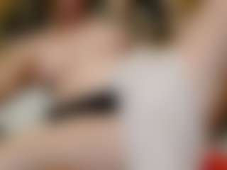 ilaiza's Live Sex Cam Show