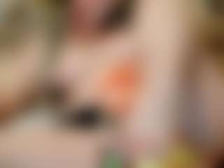 Live cam show with ilaiza - Wet on Camsoda